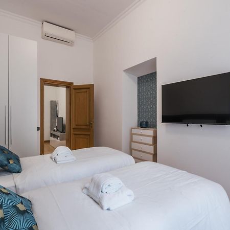 The Best Rent - Four-Room Apartment A Few Steps From The Trevi Fountain Esterno foto